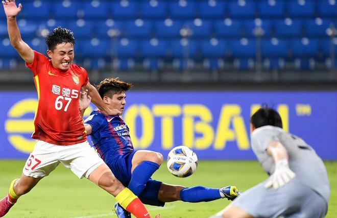 九游网页版-包含亚冠赛后走向成谜，AC米兰回应争议，球迷炸锅，训练强度明显提升的词条