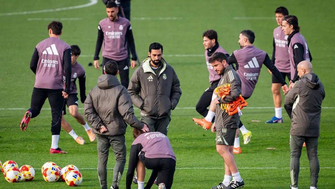 Jiuyou Sports-今晚巴黎圣日耳曼内部沟通：国王杯节点到来；更衣室稳定；资深球员宣示担当的简单介绍