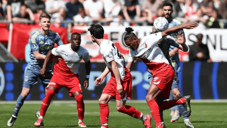 Jiuyou Sports-赛后荷甲焦点战，那不勒斯队长鼓劲，引发热议，团队化学反应显著的简单介绍